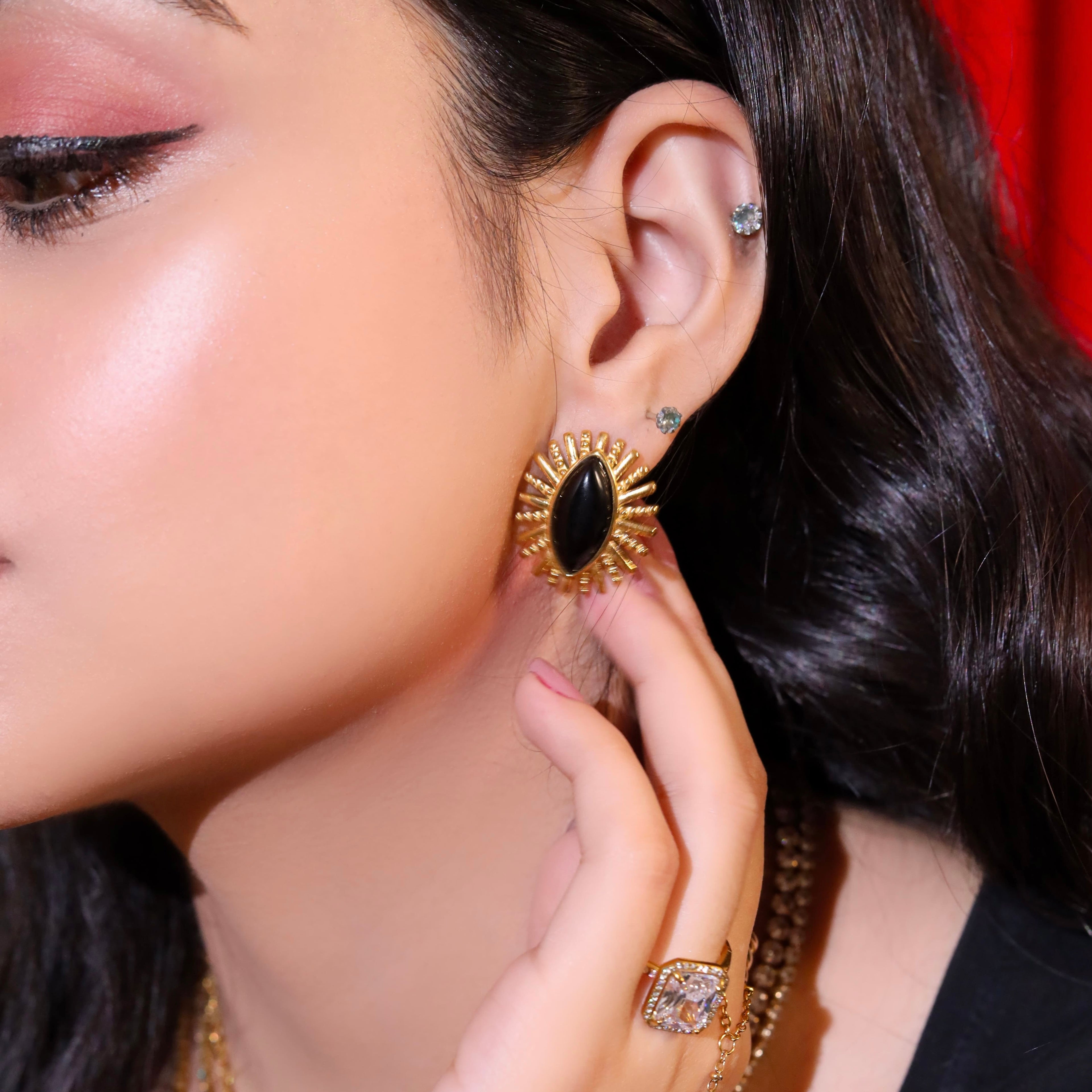Noira Earrings